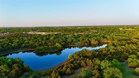 Photo of 1 S Pine Pne, Guthrie, OK 73044 (MLS # 1231174)