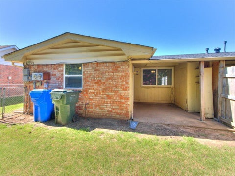 Photo of 821 Russell Circle #821, Norman, OK 73071 (MLS # 1237247)