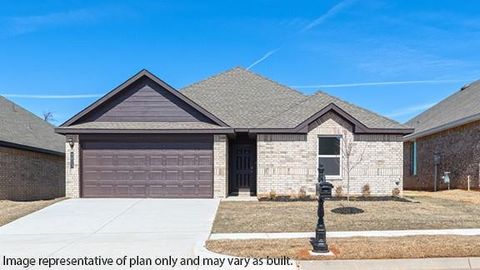 Photo of 1217 E Stallion Lane, Mustang, OK 73064 (MLS # 1224457)