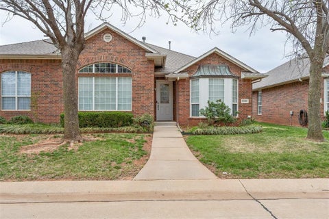 Photo of 15508 Swallowtail Road, Edmond, OK 73013 (MLS # 1252047)