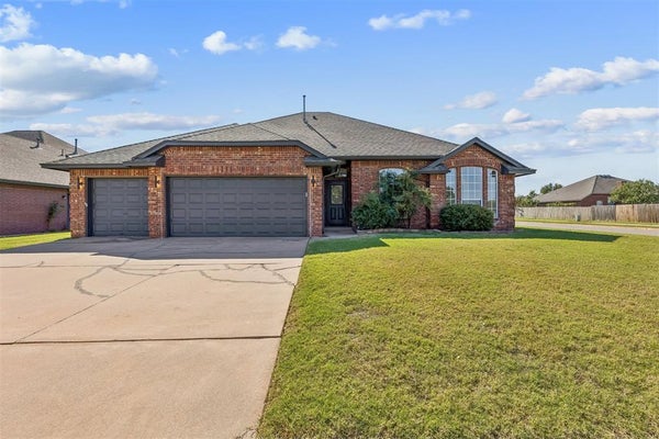 1708 FAIRMONT LN, EDMOND, OK 73013 - Image 8adfb1a21ac057669727d973cbdf3ce3/607854120