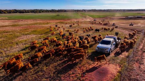 180000 N 2600 Road Walters OK 73572