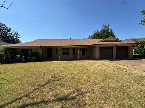 Photo of 4812 NW 70th Street, Oklahoma City, OK 73132 (MLS # 1243907)