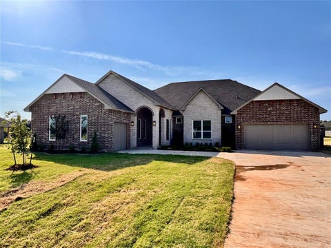 Photo of 4084 Blue Ridge Avenue, Newcastle, OK 73072 (MLS # 1230491)
