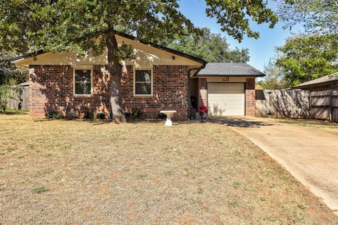 Photo of 3419 E Noble Drive, Edmond, OK 73034 (MLS # 1253023)