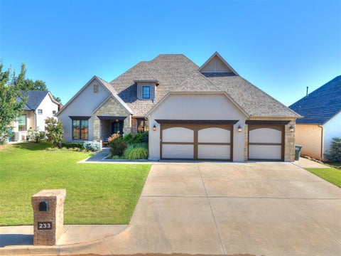 Photo of 233 Saint Claire Drive, Edmond, OK 73025 (MLS # 1241533)