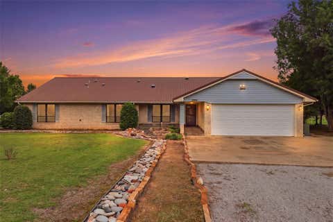 Photo of 6340 Weavers Corner Road, Noble, OK 73068 (MLS # 1233119)