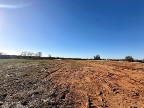 Photo of County Street 2988, Blanchard, OK 73010 (MLS # 1221055)
