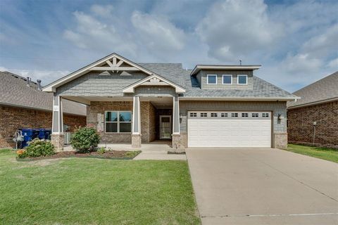 Photo of 9204 Arman Drive, Yukon, OK 73099 (MLS # 1229904)