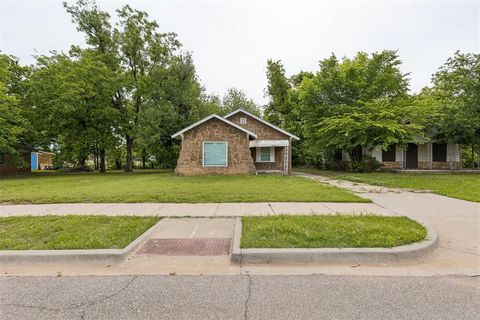 Photo of 2300 N Prospect Avenue, Oklahoma City, OK 73111 (MLS # 1227085)