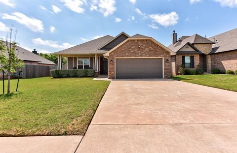 Photo of 1728 W Zachary Way, Mustang, OK 73064 (MLS # 1224746)