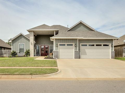 Photo of 4805 Hambletonian Lane, Mustang, OK 73064 (MLS # 1226925)