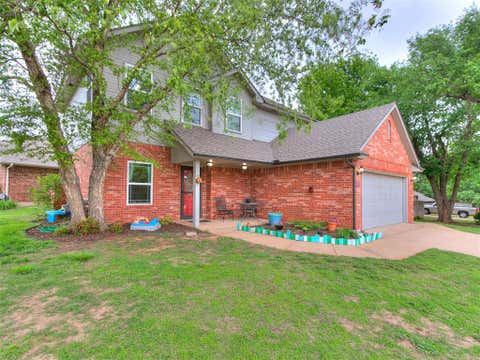 Photo of 2525 Weymouth Way, Norman, OK 73071 (MLS # 1225760)