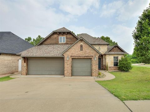 Photo of 2613 NE 14th Street, Moore, OK 73160 (MLS # 1230325)