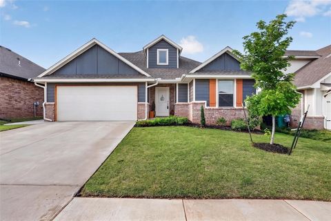 Photo of 8400 NW 162nd Street, Edmond, OK 73013 (MLS # 1229845)