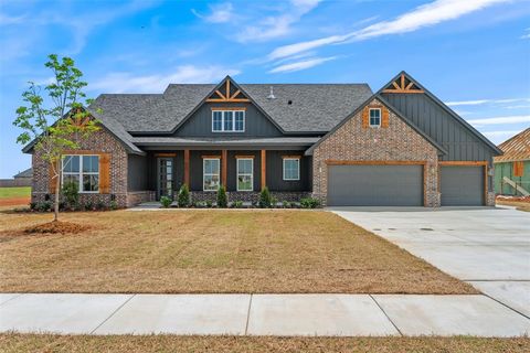 Photo of 328 Primrose Point Avenue, Piedmont, OK 73078 (MLS # 1204198)