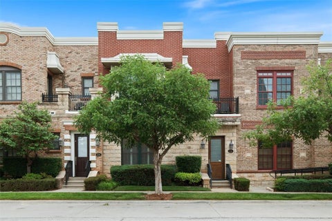 Photo of 214 Russell M Perry Avenue, Oklahoma City, OK 73104 (MLS # 1231652)