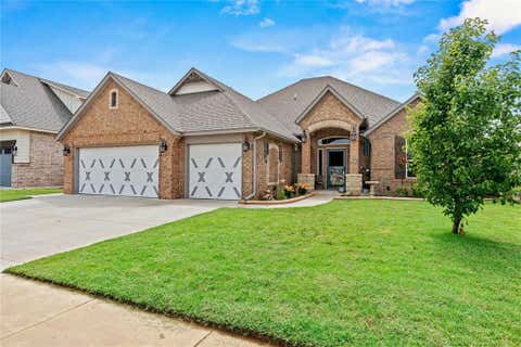 Photo of 4813 Hidalgo Avenue, Mustang, OK 73064 (MLS # 1236759)