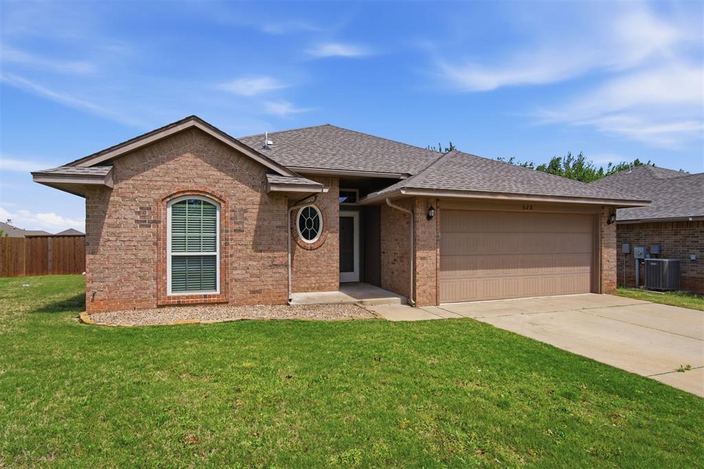 628 Inverleith Circle - Photo 2
