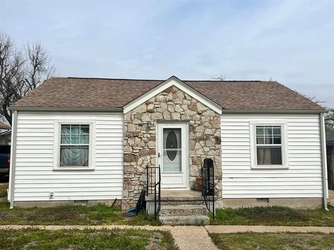 Photo of Yukon, OK 73099 (MLS # 1226179)