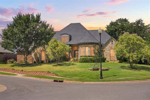 Photo of 1017 Bayonne Bridge Court, Edmond, OK 73034 (MLS # 1244991)