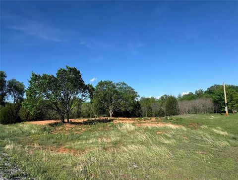 Photo of County Street 2940, Blanchard, OK 73010 (MLS # 1224972)