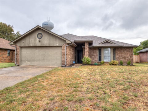 Photo of 1108 Earl A Rodkey Drive, Edmond, OK 73003 (MLS # 1252420)