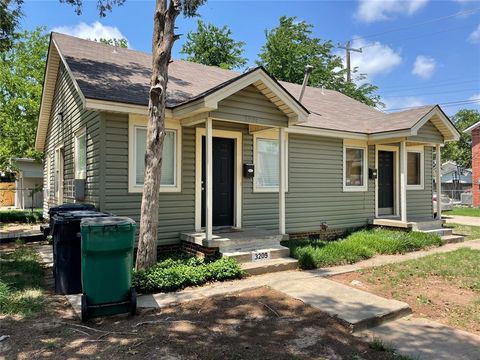 Photo of 3211 N MILITARY Avenue, Oklahoma City, OK 73118 (MLS # 1163196)