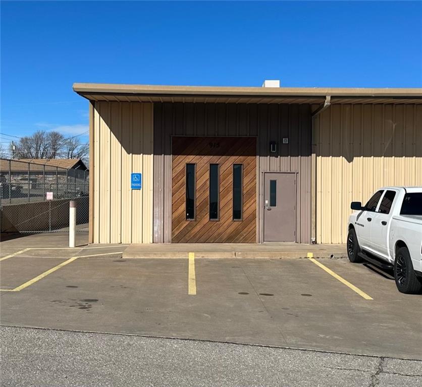 Front with 3 parking spaces