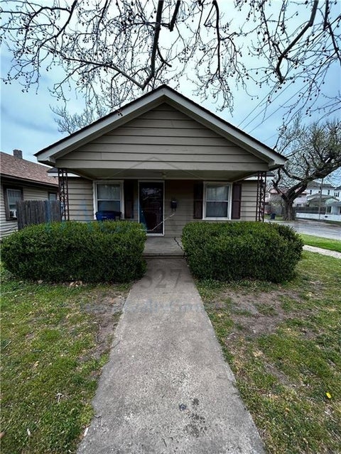 Photo of 719 S Rock Island Avenue, El Reno, OK 73036 (MLS # 1245395)