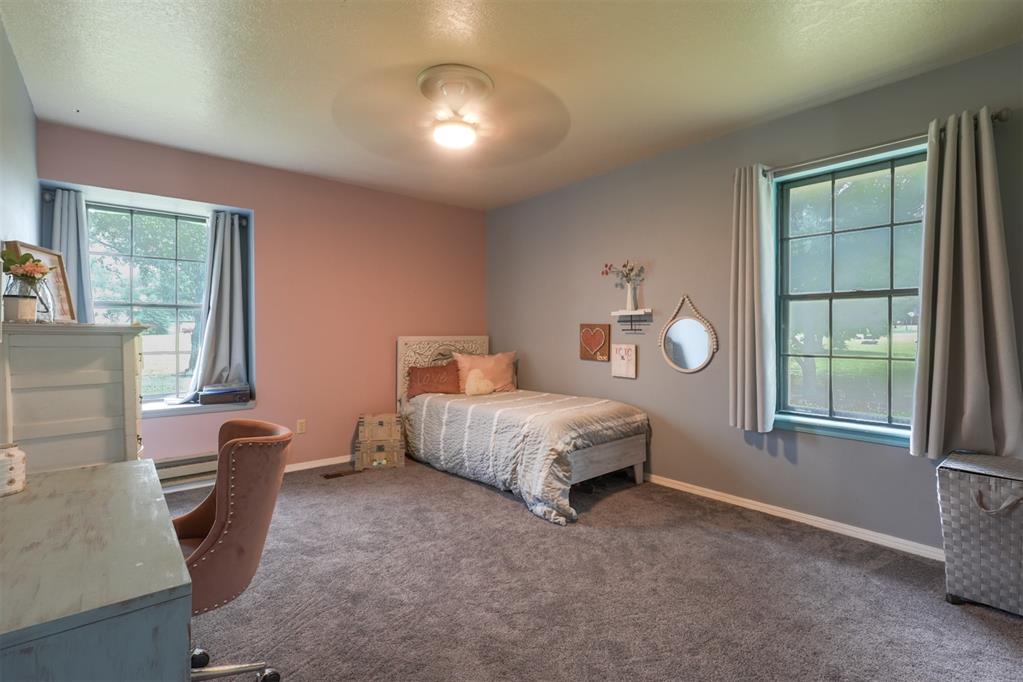 Shawnee, Oklahoma 74804, United States, 4 Bedrooms Bedrooms, ,3 BathroomsBathrooms,Residential,Active,164965