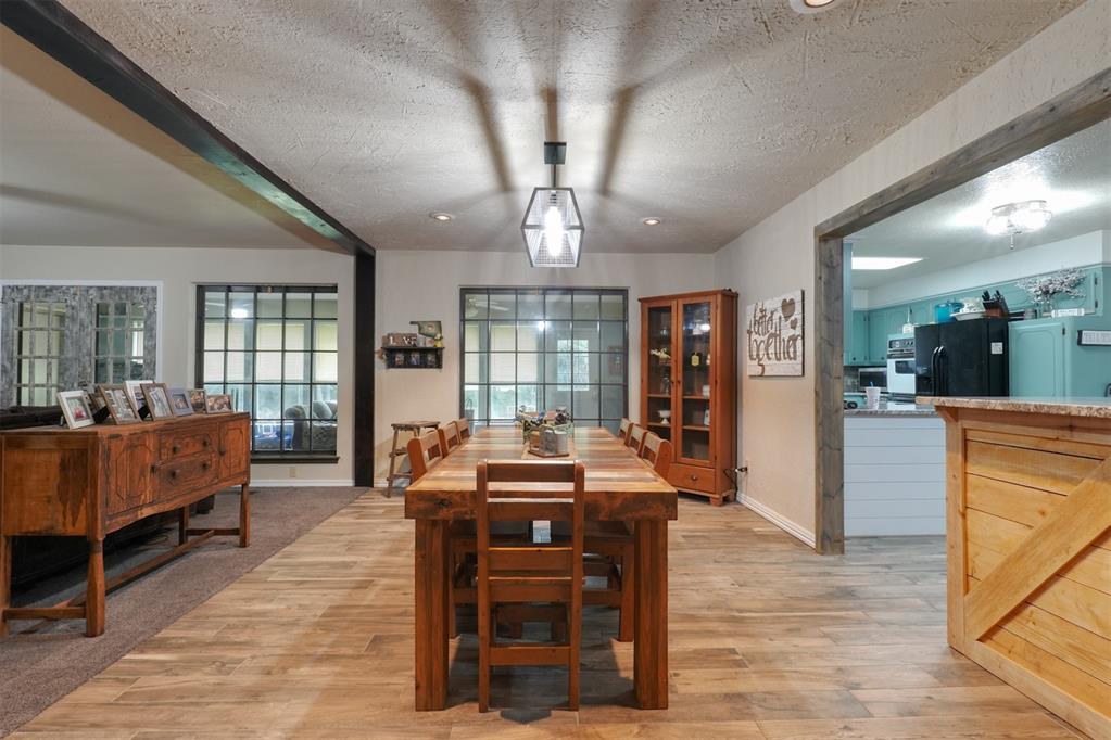 Shawnee, Oklahoma 74804, United States, 4 Bedrooms Bedrooms, ,3 BathroomsBathrooms,Residential,Active,164965