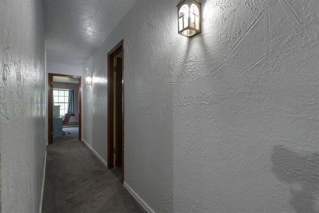 Shawnee, Oklahoma 74804, United States, 4 Bedrooms Bedrooms, ,3 BathroomsBathrooms,Residential,Active,164965