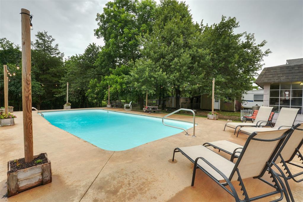 Shawnee, Oklahoma 74804, United States, 4 Bedrooms Bedrooms, ,3 BathroomsBathrooms,Residential,Active,164965