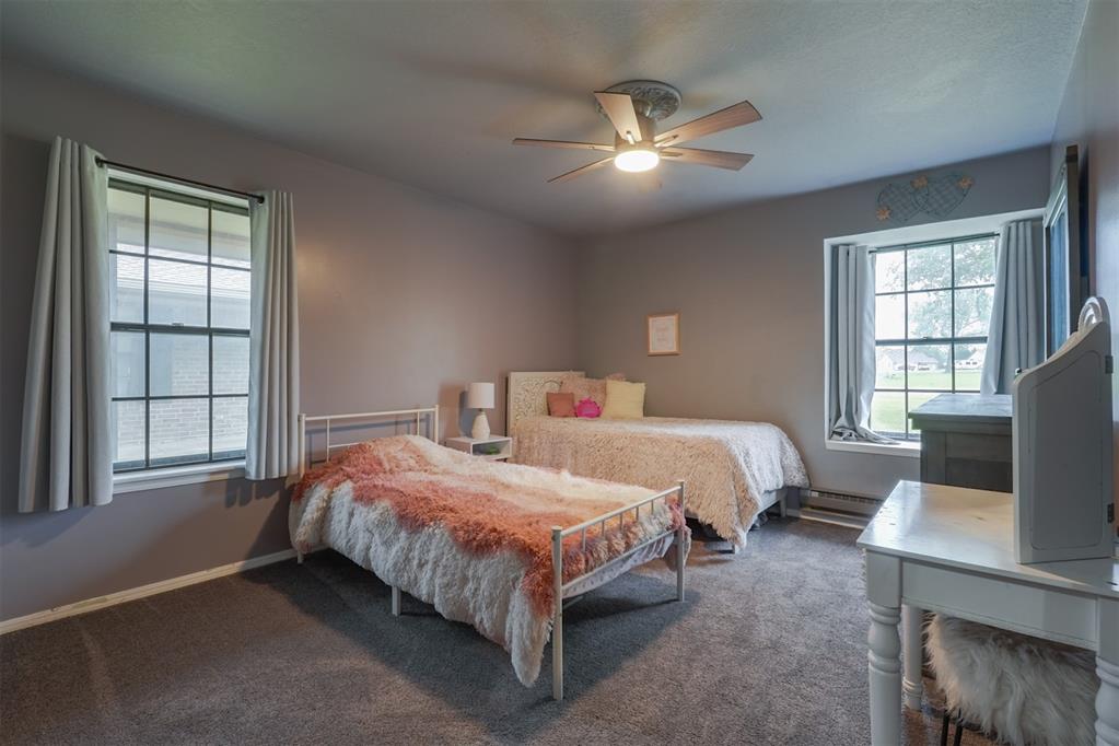 Shawnee, Oklahoma 74804, United States, 4 Bedrooms Bedrooms, ,3 BathroomsBathrooms,Residential,Active,164965