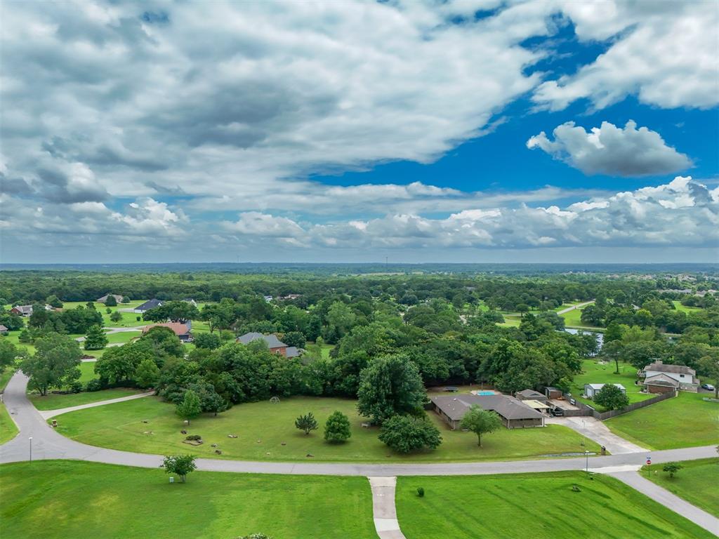 Shawnee, Oklahoma 74804, United States, 4 Bedrooms Bedrooms, ,3 BathroomsBathrooms,Residential,Active,164965