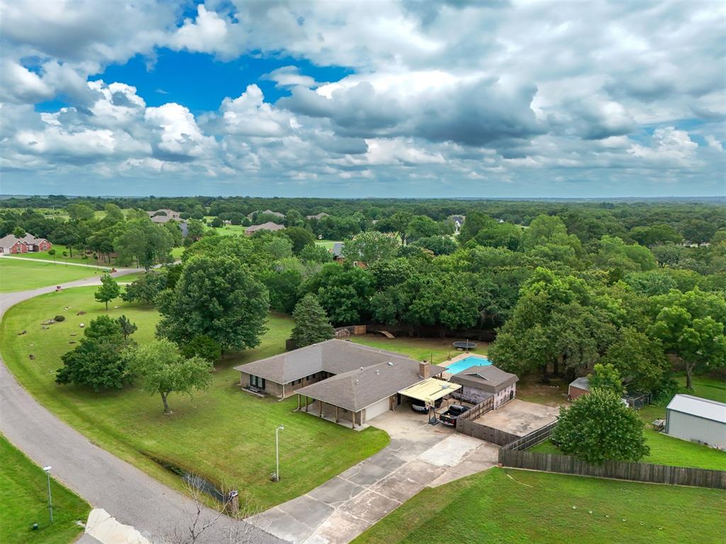 Shawnee, Oklahoma 74804, United States, 4 Bedrooms Bedrooms, ,3 BathroomsBathrooms,Residential,Active,164965