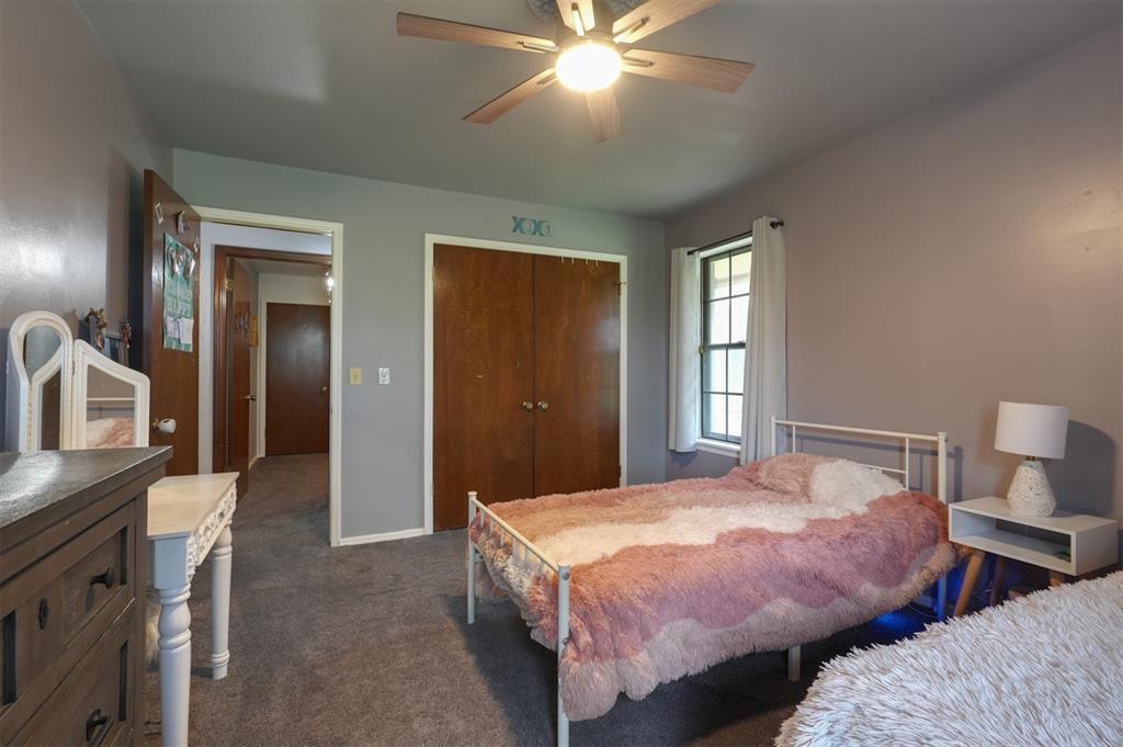 Shawnee, Oklahoma 74804, United States, 4 Bedrooms Bedrooms, ,3 BathroomsBathrooms,Residential,Active,164965