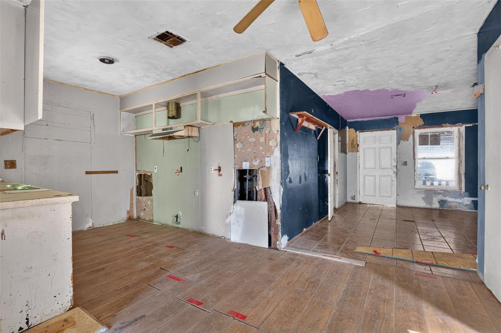 928 SW 52nd Street