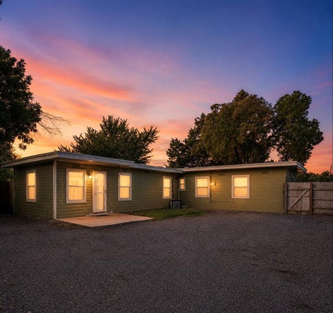 Photo of 4106 S Shields Boulevard #C, Oklahoma City, OK 73129 (MLS # 1250360)