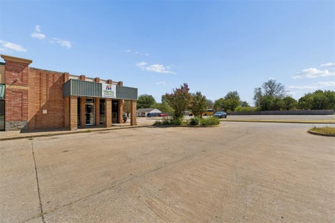 Photo of 1302 N Key Boulevard, Midwest City, OK 73110 (MLS # 1250194)