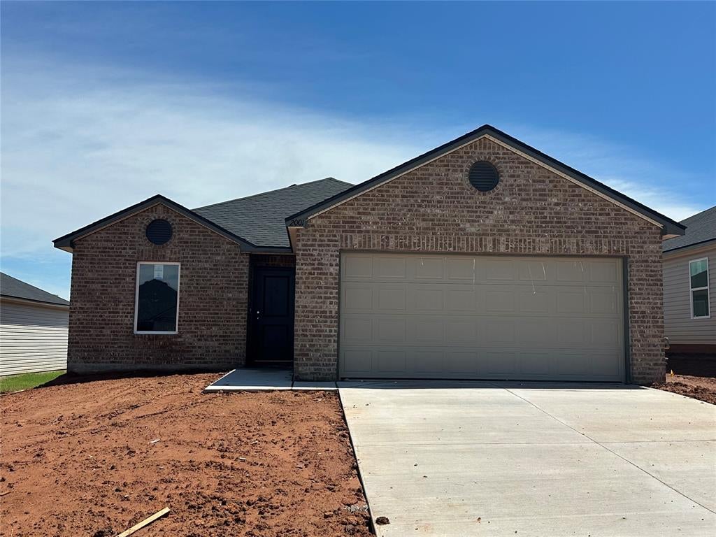 Photo 1 of 15 — 2001 Chandler Meadows Drive, Chandler, OK 74834