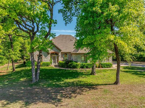 Photo of 2025 Arbor Valley Drive, Edmond, OK 73025 (MLS # 1225834)
