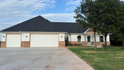 Photo of 1209 Twin Oaks Drive, Blanchard, OK 73010 (MLS # 1205022)