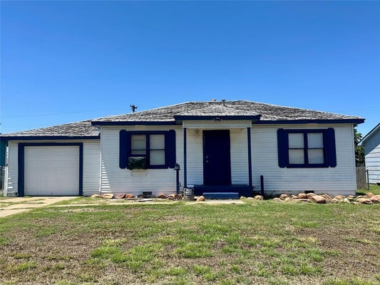 1137 E CHESTNUT ST, ALTUS, OK 73521 - Image 9834c32b1c0738c8b635be1c7cefd113/2413762013