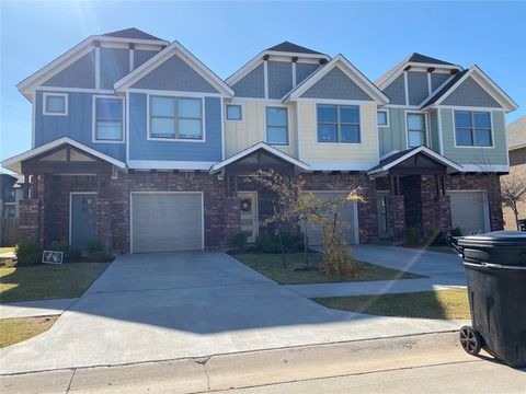 Photo of 732 SW 14th Street, Moore, OK 73160 (MLS # 1210299)