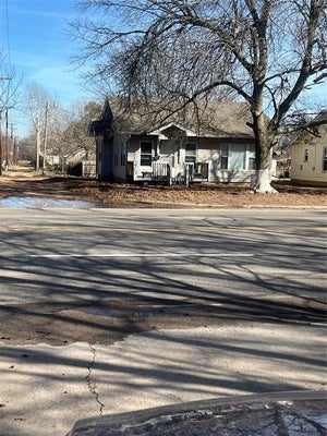 506 N BROADWAY ST, MARLOW, OK 73055 - Image 9933efefc03f3e6f56302151ea15f5d7/653347382