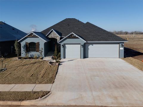 Photo of 16013 Catalonia Place, Oklahoma City, OK 73170 (MLS # 1230547)