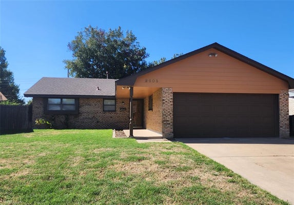 2605 N DONALD AVE, OKLAHOMA CITY, OK 73127 - Image 995ba742400cebb3a9c4ee5b8a10d3c0/1601837829