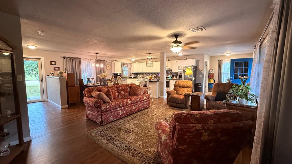 Shawnee, Oklahoma 74801, United States, 3 Bedrooms Bedrooms, ,2 BathroomsBathrooms,Residential,Active,198604